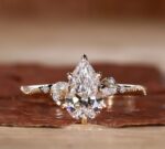 2.13ct Lab-Grown Pear Diamond Ring | D VS1 | 18K Gold Vintage
