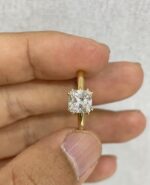 1.34ct Cushion-Cut Solitaire Ring with Eight-Prong Setting - 图片 2