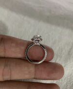 3-Carat Oval Lab-Grown Diamond Ring: D Color, VS1 Clarity in 14K White Gold - 图片 2