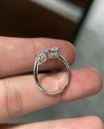 2.00-Carat Heart & Pear Two-Stone Lab-Grown Diamond Ring: D Color, VVS1 Clarity in 18K White Gold - 图片 3