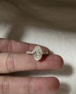 5-Ct Lab-Grown Oval Diamond Ring: E Color, VVS2 Clarity with 2.2ct Side Stones in 18K Gold